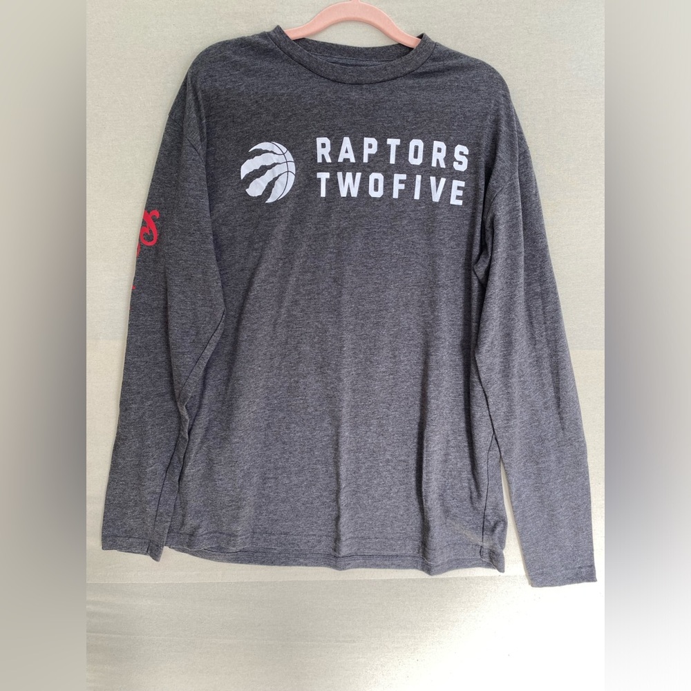 Raptors long sleeve! Large